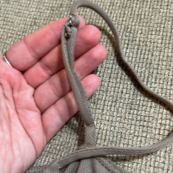 Urban Outfitters Romper - Picture 5 of 6